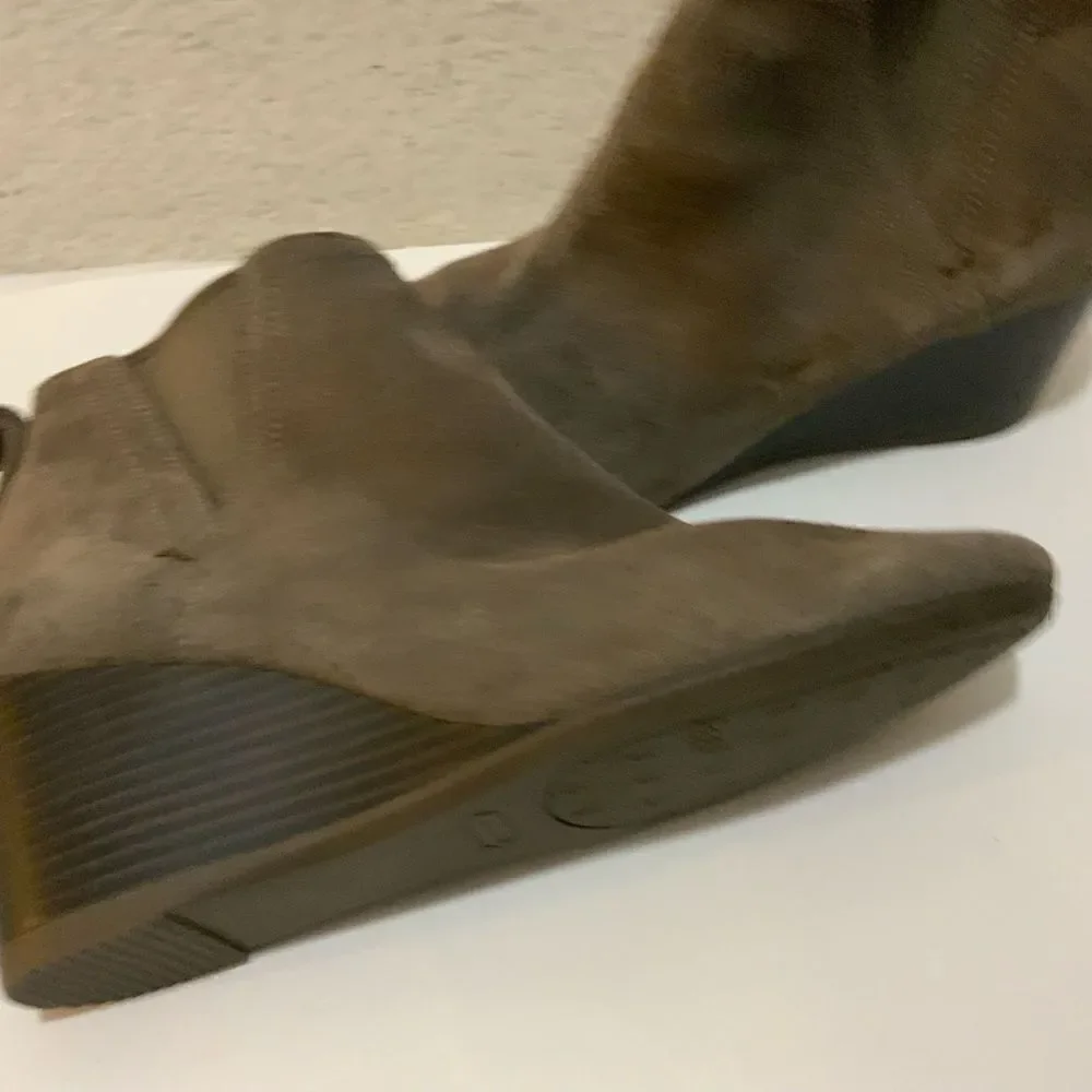 Vionic Gray Paloma Wedge Ankle Boot Women Size 9